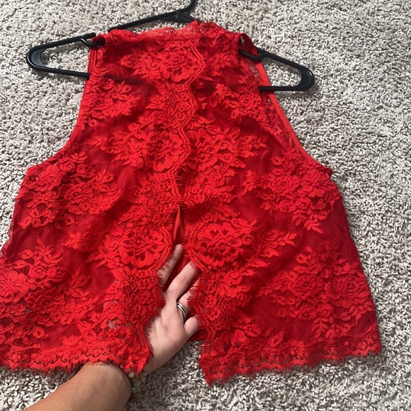 **sold** Free People open back red lace and polyester top - Picture 8 of 8